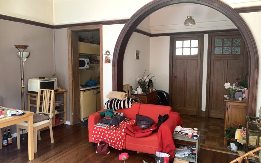 SOUS COMPROMIS- Viager occupé- Appartement comme une petite maison à Marcq-en-Baroeul