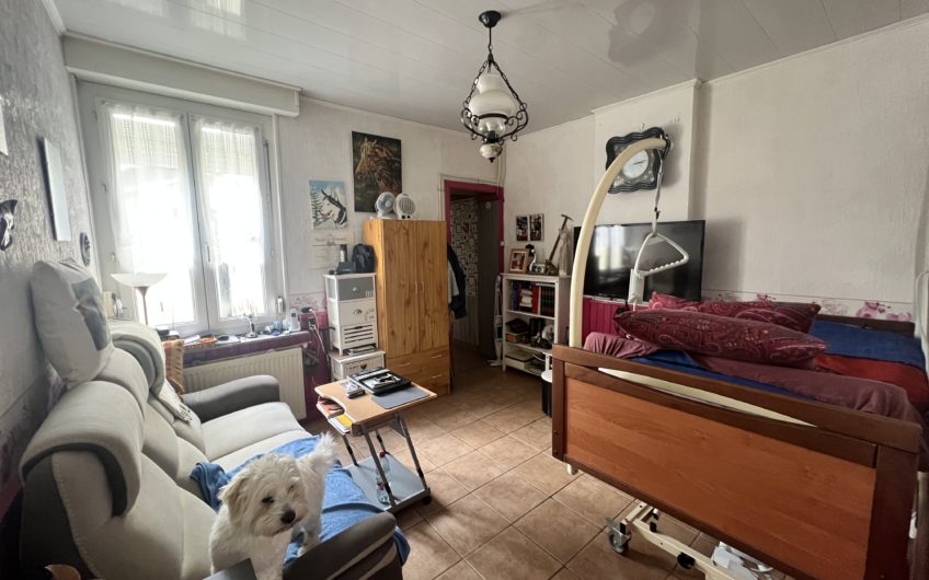 A VENDRE- Viager occupé sans rente- petite maison de ville à Haillicourt