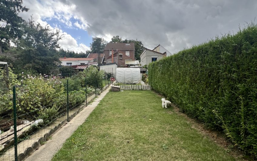 A VENDRE- Viager occupé sans rente- petite maison de ville à Haillicourt